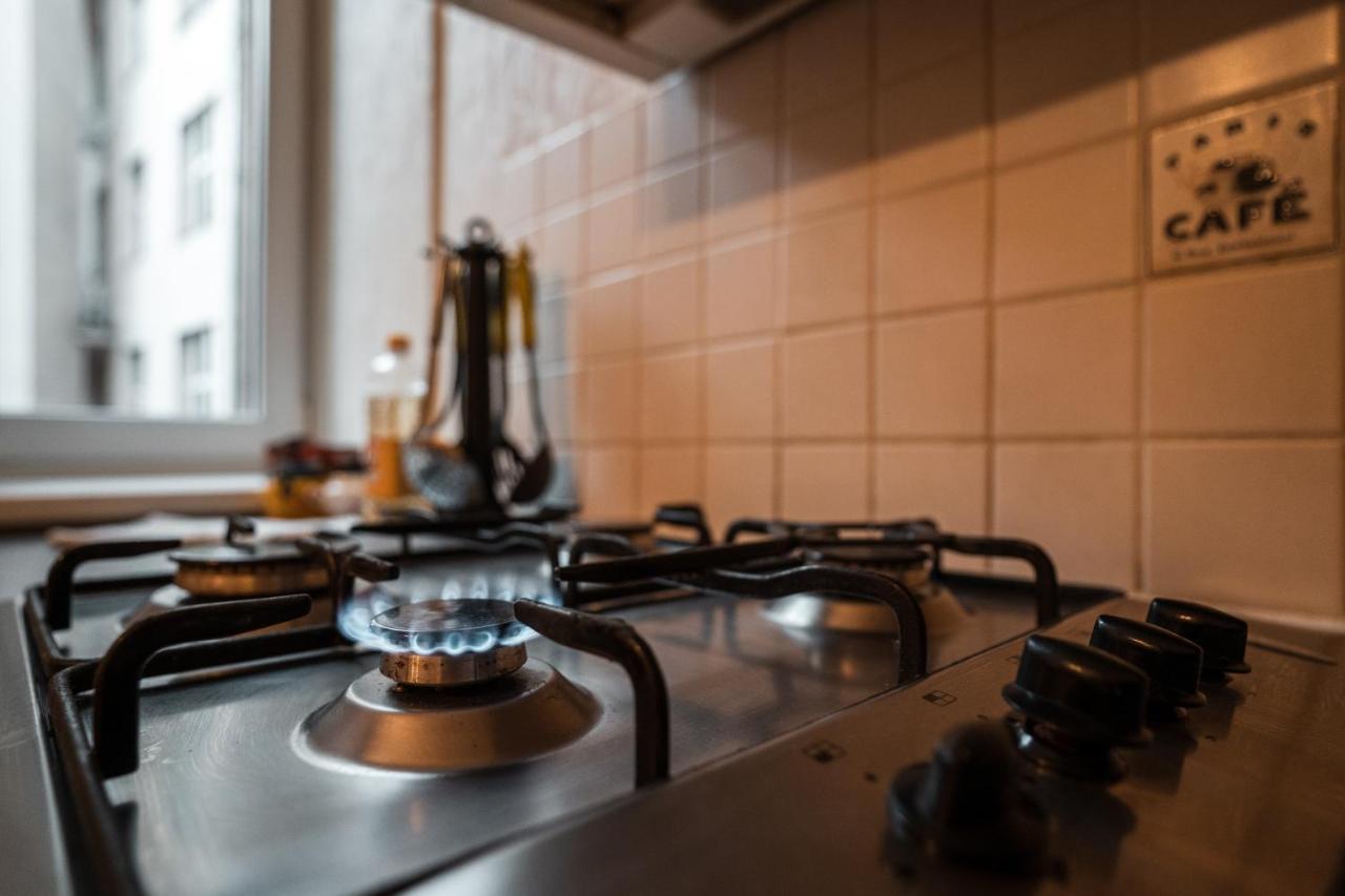 Lacplesa Central Apartments Riga Ngoại thất bức ảnh