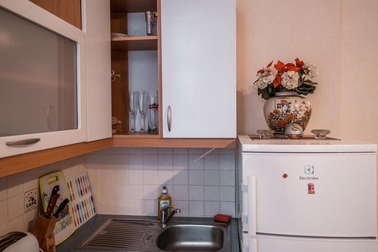 Lacplesa Central Apartments Riga Ngoại thất bức ảnh