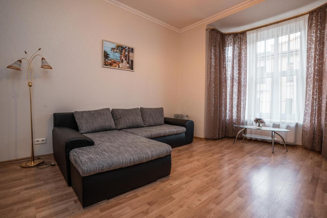 Lacplesa Central Apartments Riga Ngoại thất bức ảnh
