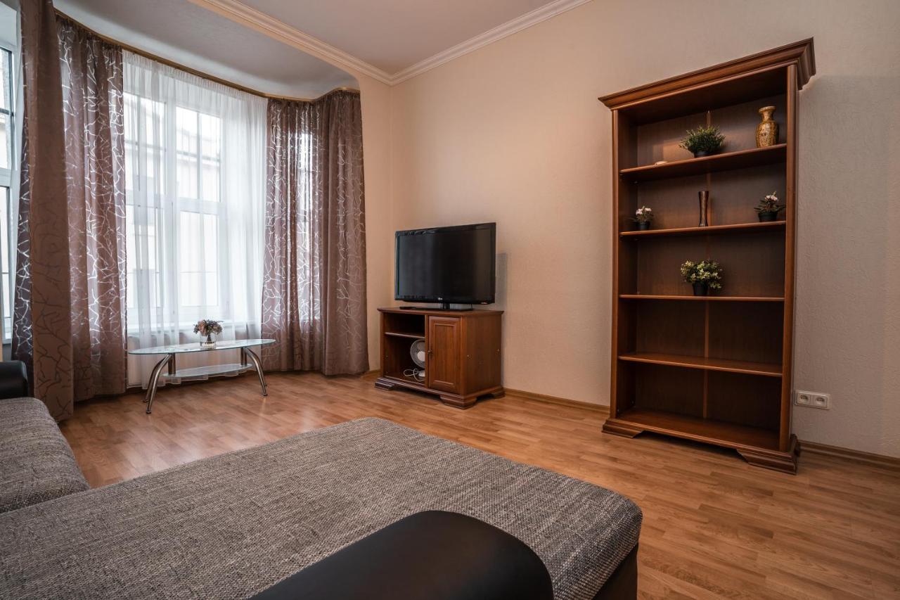 Lacplesa Central Apartments Riga Ngoại thất bức ảnh