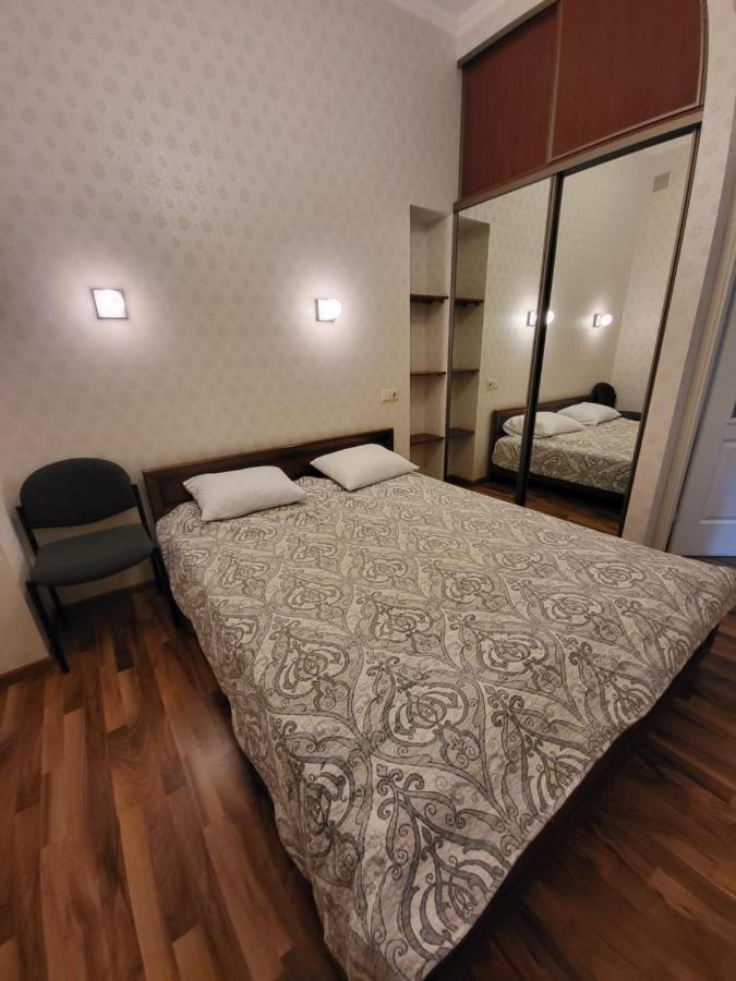 Lacplesa Central Apartments Riga Ngoại thất bức ảnh