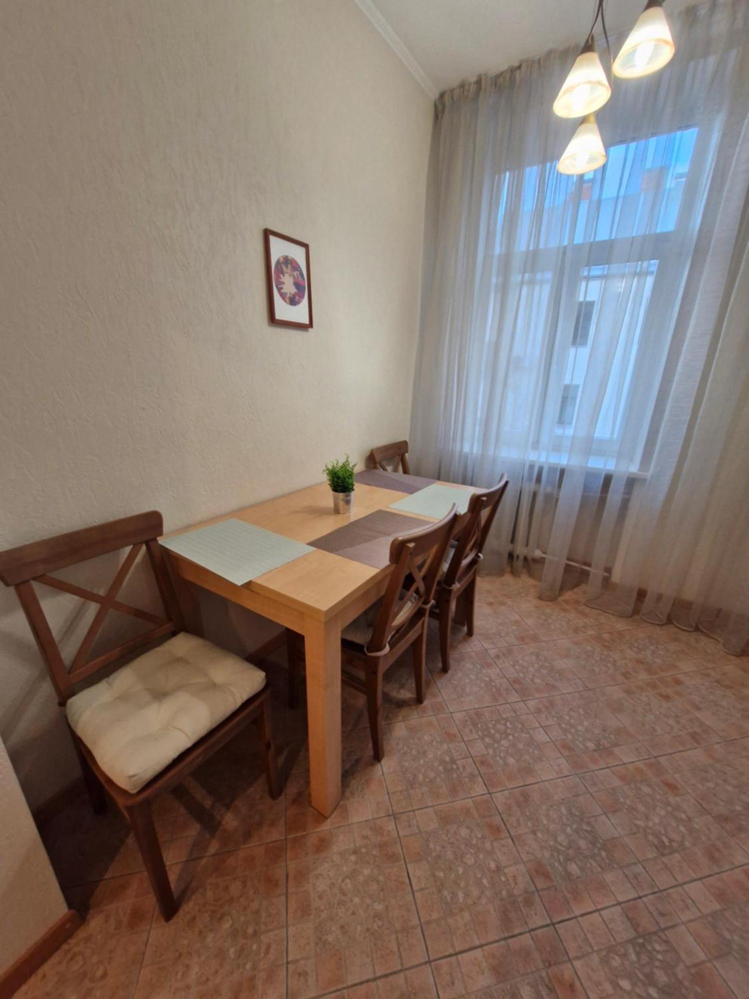 Lacplesa Central Apartments Riga Ngoại thất bức ảnh